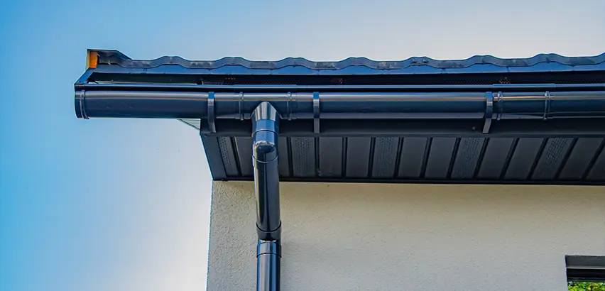 Professional Soffits and Fascia Replacement Services in Naperville, IL
