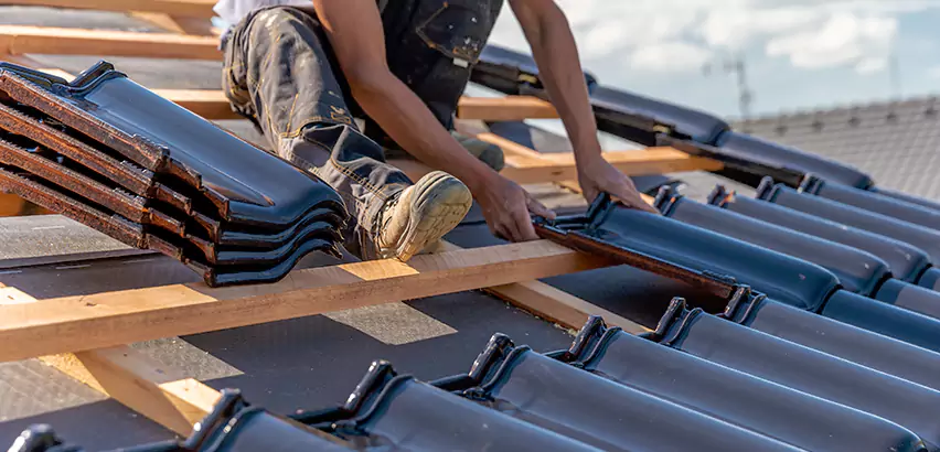 Professional Storm Damage Roof Repair Services in Naperville, IL