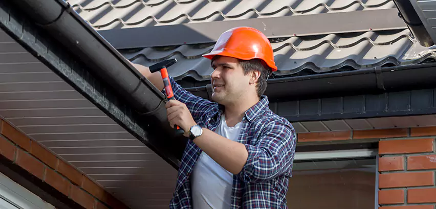 Gutter Fascia Repair in Naperville