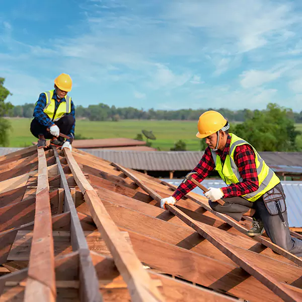 Why Naperville, IL Property Owners Trust Naperville Roofing Pro for Garage Roof Replacement?